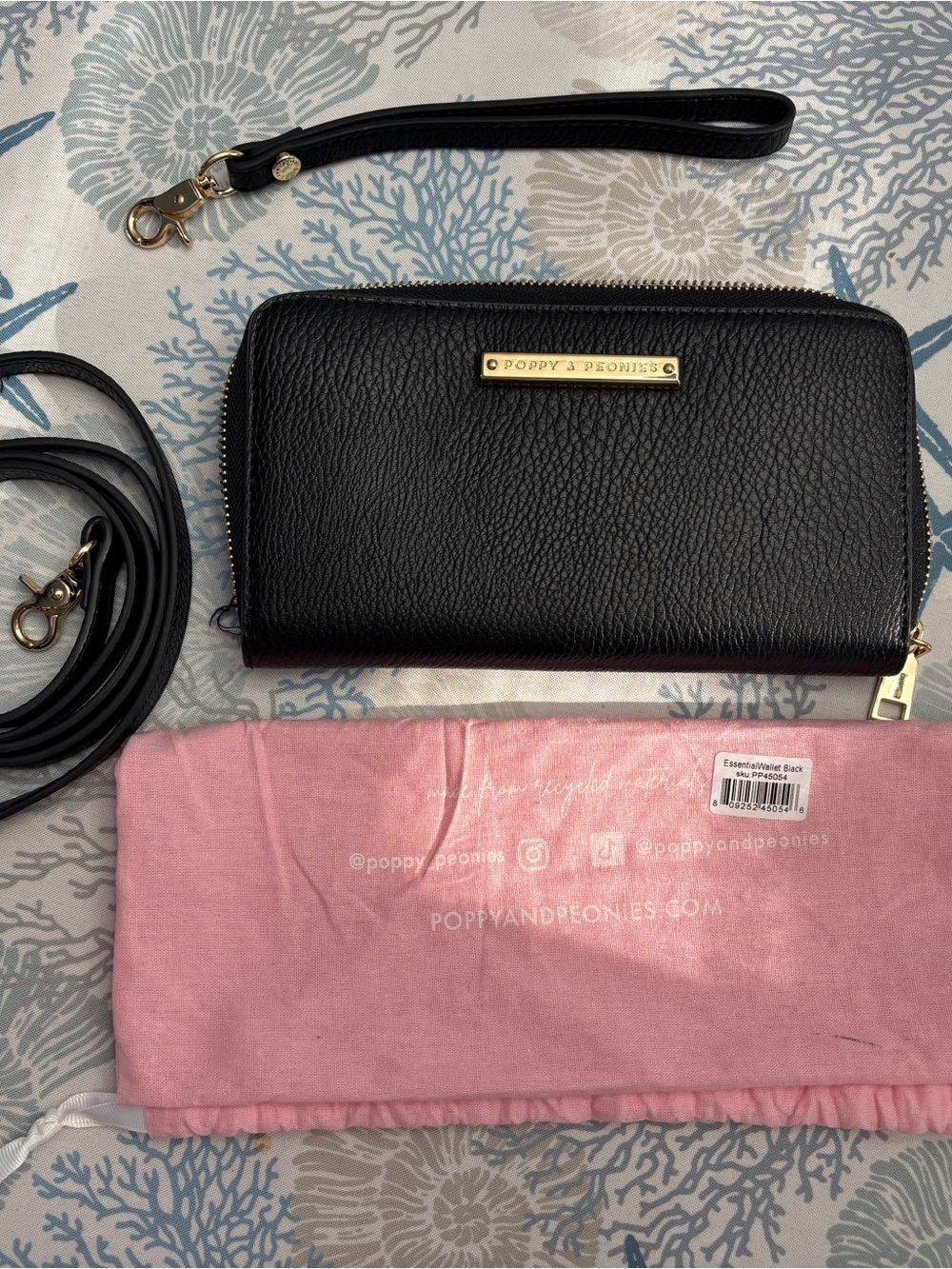 Poppy & Peonies Black Essential Wallet